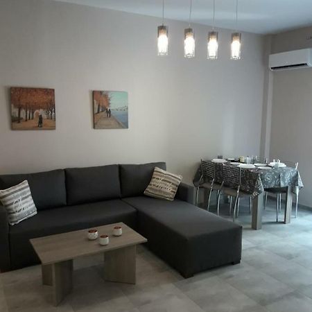 Kalliopi'S Guesthouse Kavala Bagian luar foto
