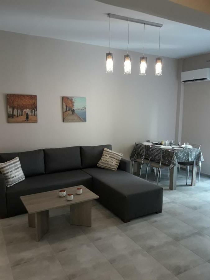 Kalliopi'S Guesthouse Kavala Bagian luar foto